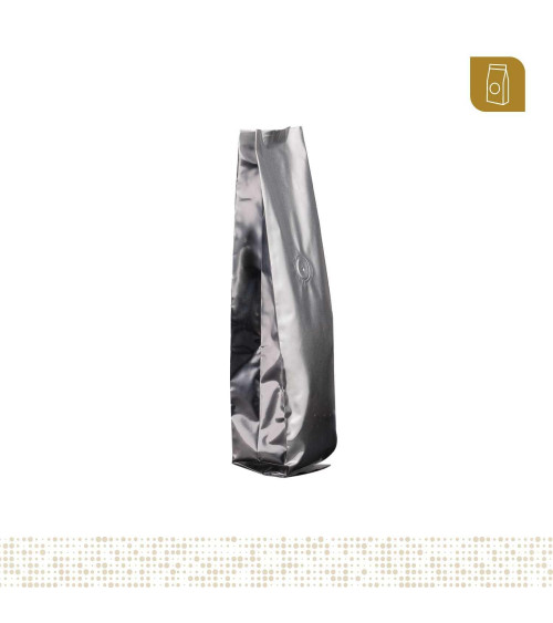 Funda 8.8x28 para café con válvula desgasificadora color plateado tipo flowpack con selle ventral 200 a 300 gr